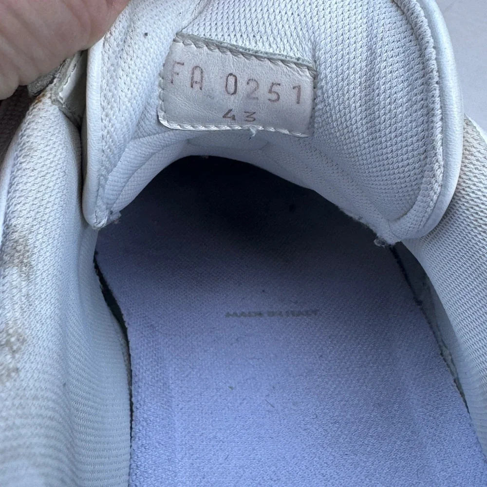 Celine Off-White Leather Low-Top Sneakers - Picture 7 of 9